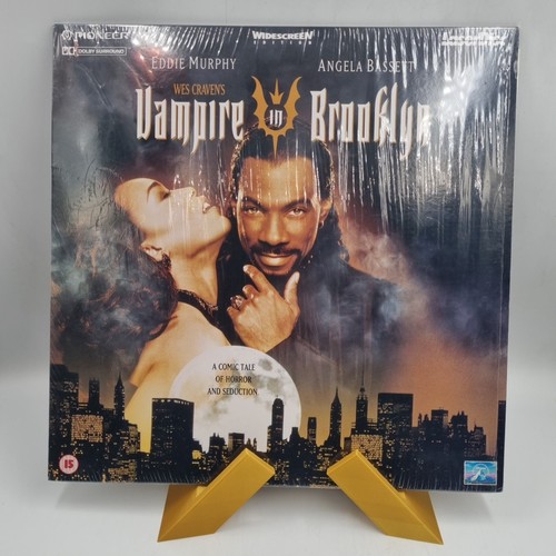 Vampire brooklyn 1995 - vampire, in
