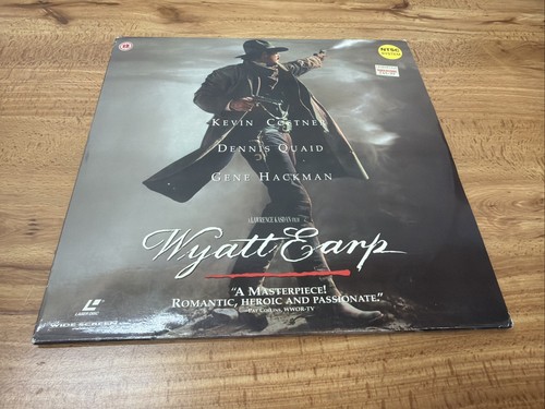 Wyatt earp - wyatt,