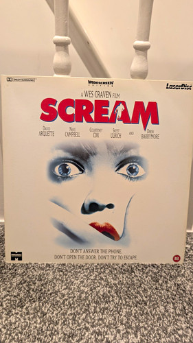 Scream widescreen laserdisc - scream,